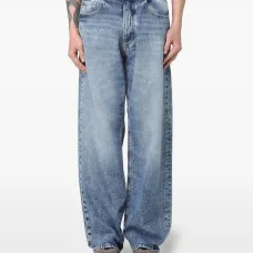 Джинсы с завышенной талией