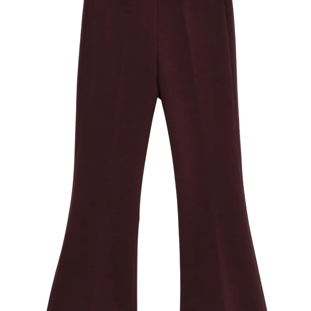 Расклешенные брюки