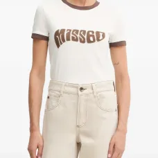 Футболка-рингер с нашивками Футболка-рингер с нашивками