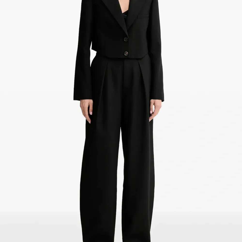 Брюки со складками