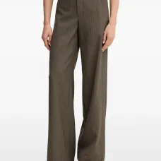 Брюки в тонкую полоску