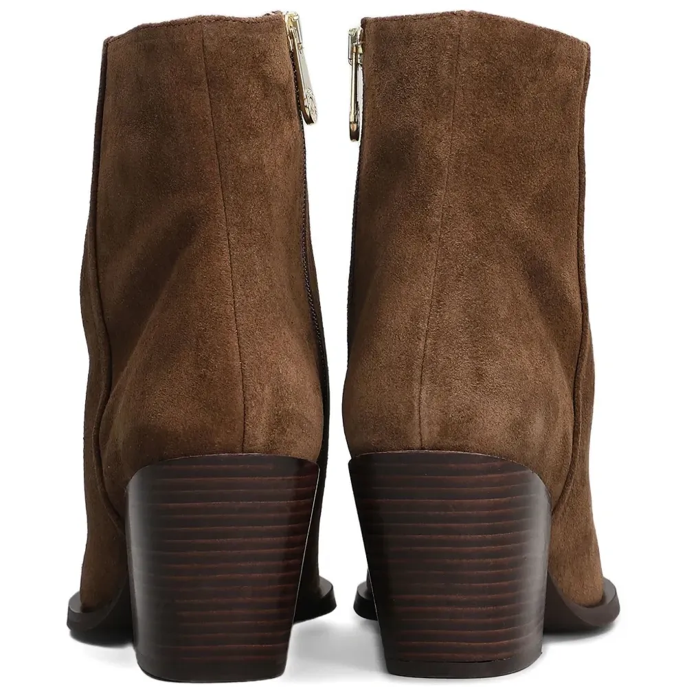 Ботильоны на блочном каблуке с заострённым носком