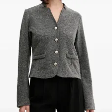 Кардиган Trudi на пуговицах с V-образным вырезом Кардиган Trudi на пуговицах с V-образным вырезом