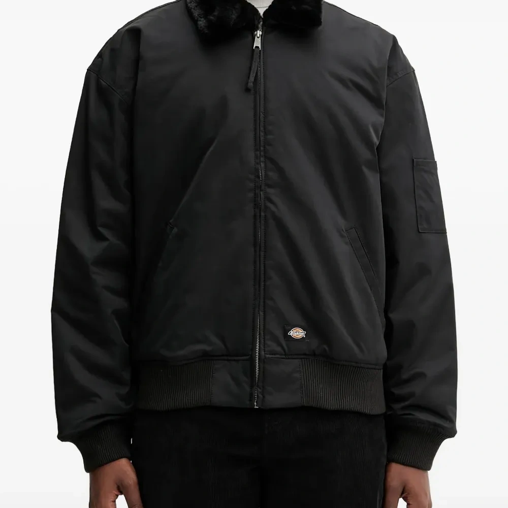 Бомбер Coalfield