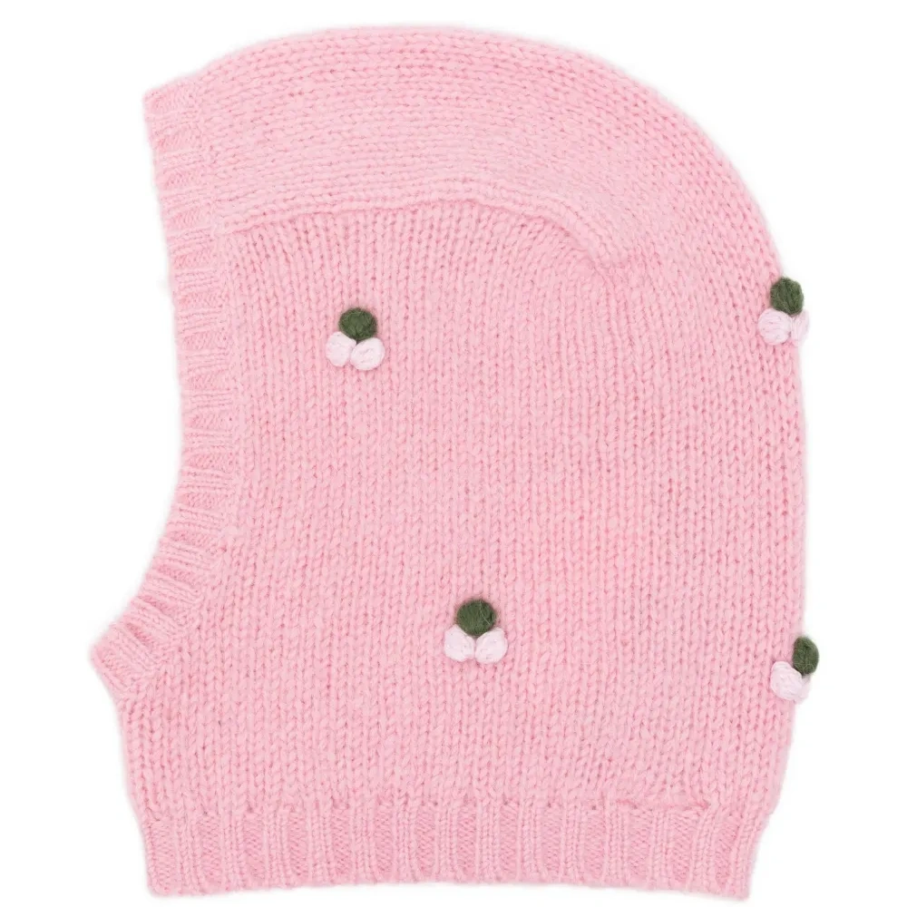 Балаклава с помпонами