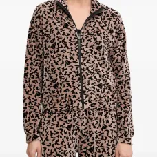 Спортивный костюм с узором Спортивный костюм с узором