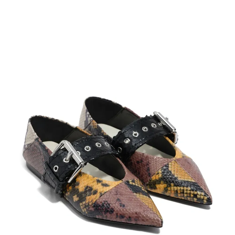 Балетки с пряжками