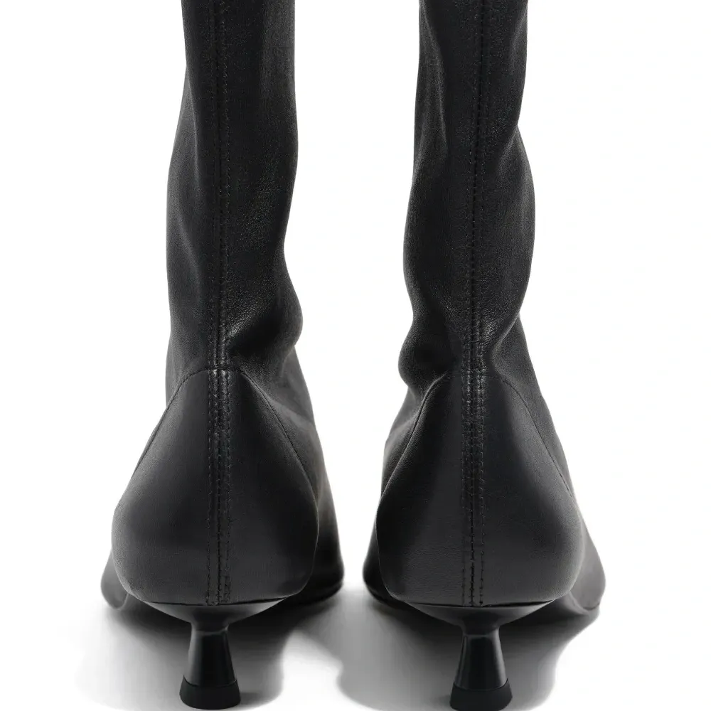 Ботильоны с заостренным носком