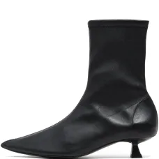Ботильоны с заостренным носком Ботильоны с заостренным носком