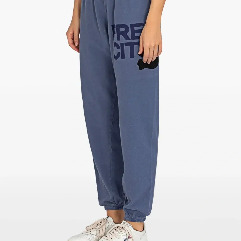 Спортивные брюки с логотипом