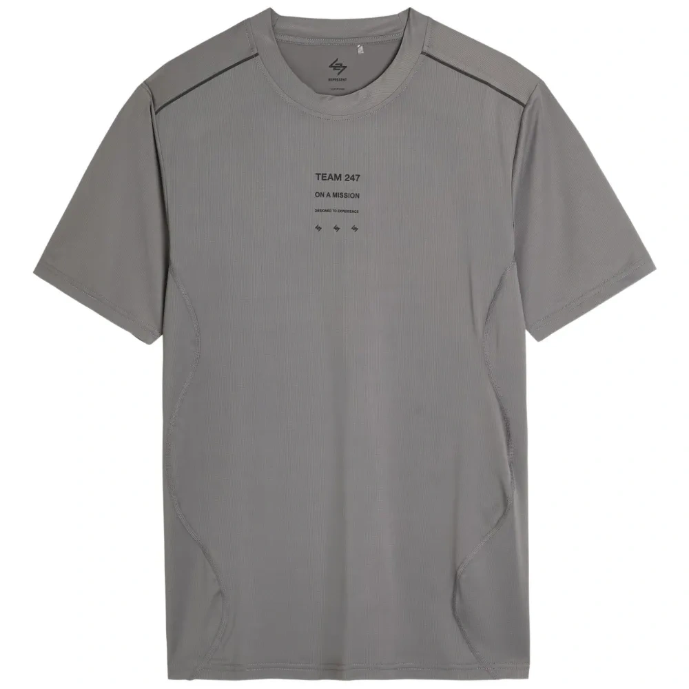 Футболка с короткими рукавами