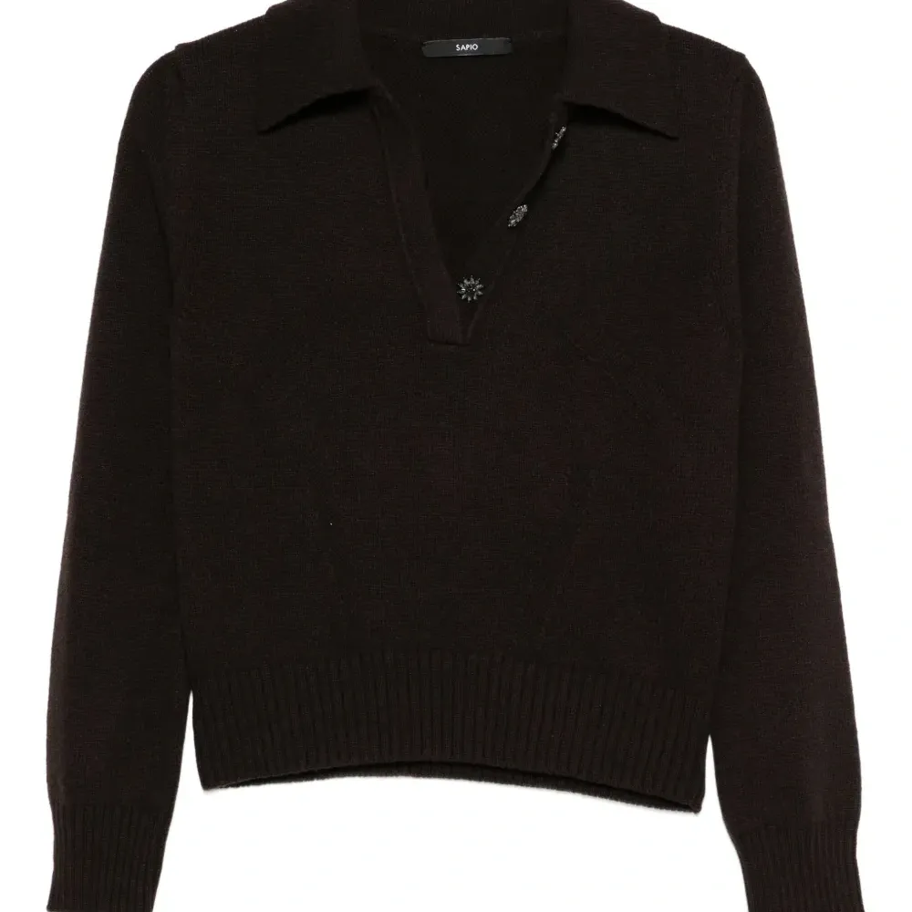 Свитер с воротником поло