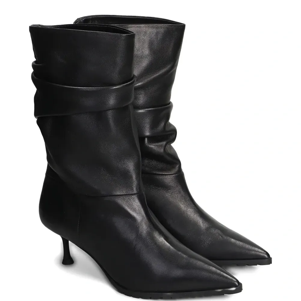 Ботфорты с драпировкой