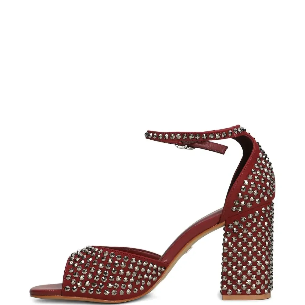 Босоножки с заклёпками на каблуке 90 мм