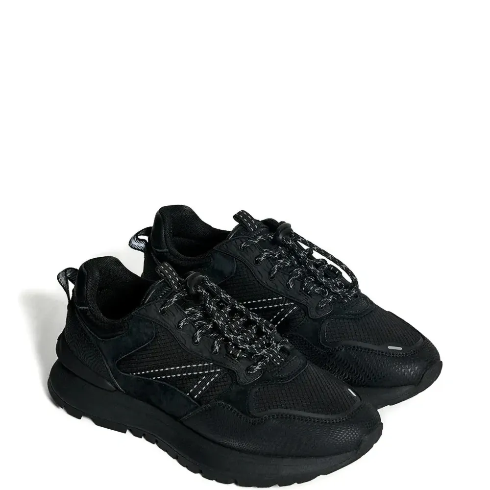 Кроссовки City Of Road с замшевыми вставками Кроссовки City Of Road с замшевыми вставками