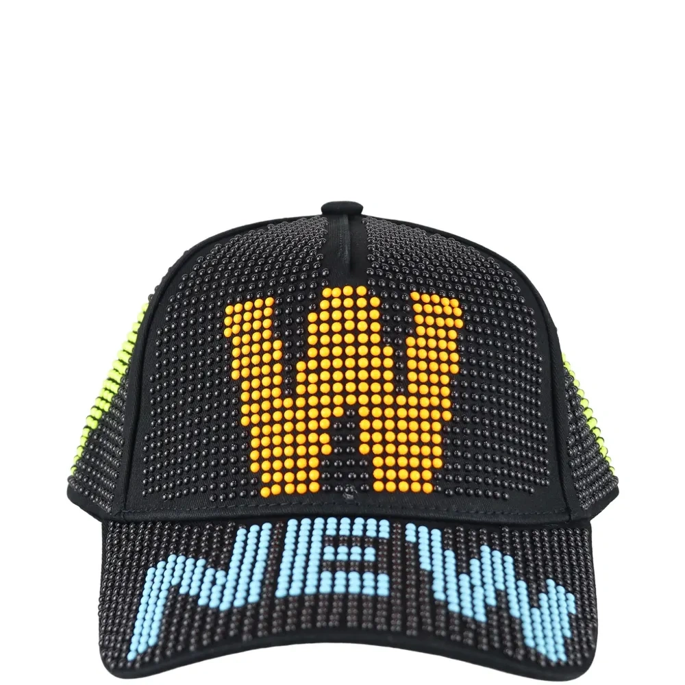 Новая вышитая бисером кепка