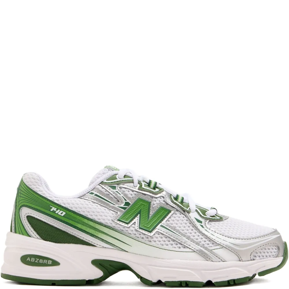 Кроссовки 740