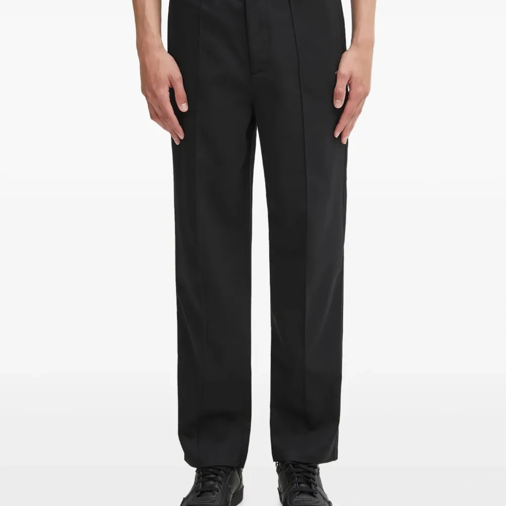 Брюки с молниями