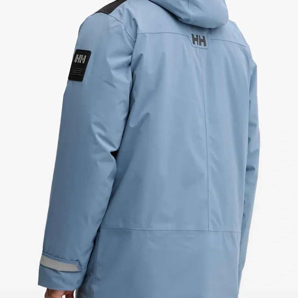 Парка Reine с капюшоном