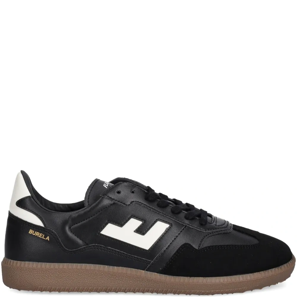 Кроссовки Burela Slim с панелями Кроссовки Burela Slim с панелями