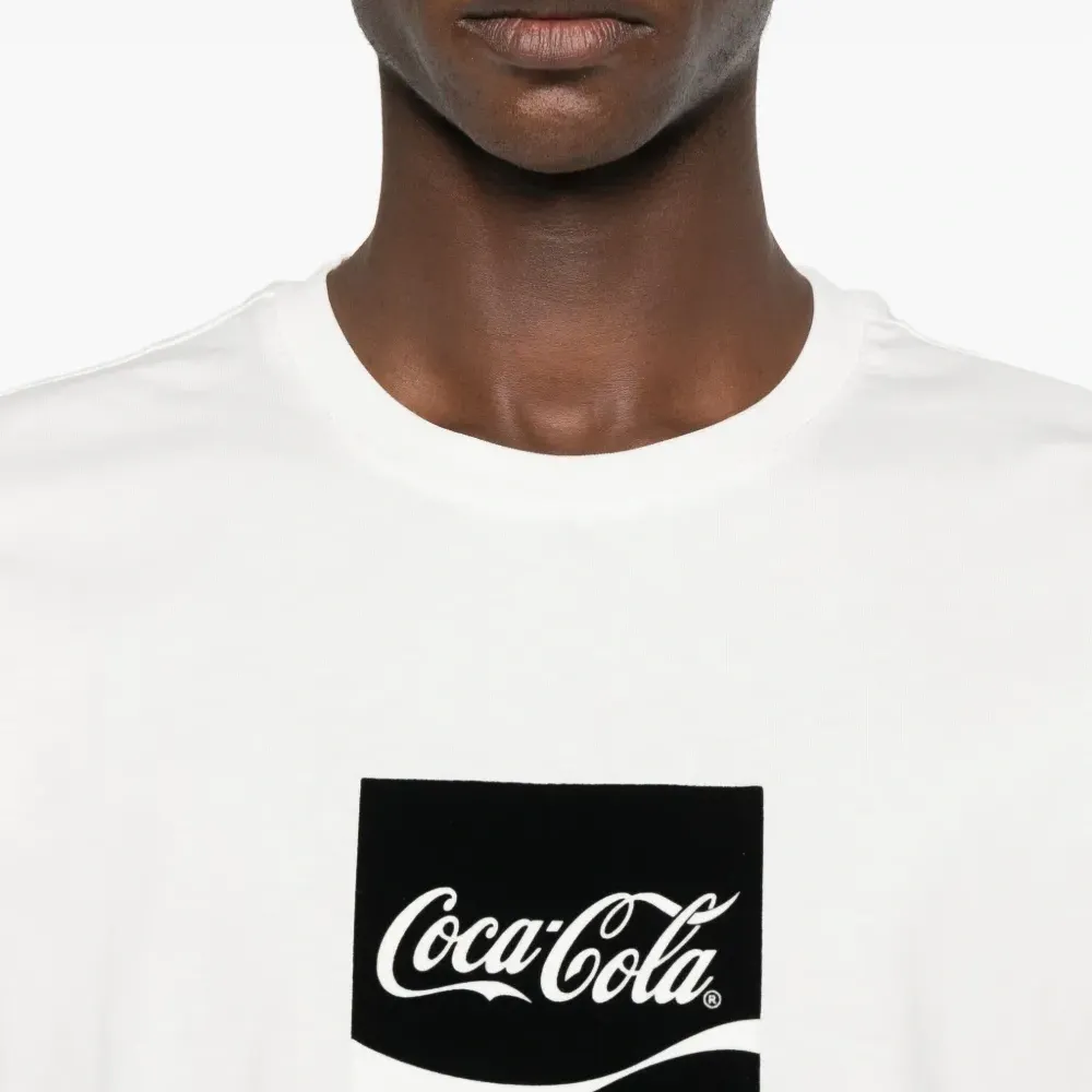 Футболка с графическим принтом