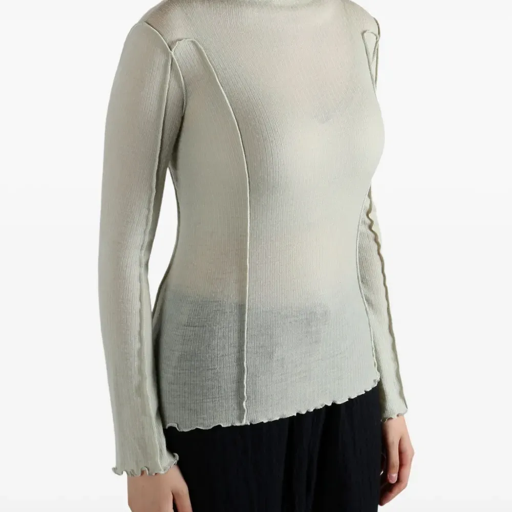 Блузка с оборками