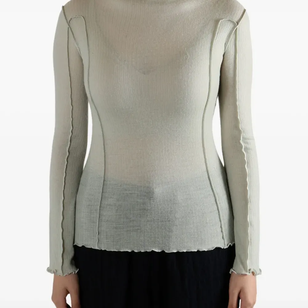 Блузка с оборками