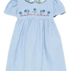 Платье с цветочной вышивкой