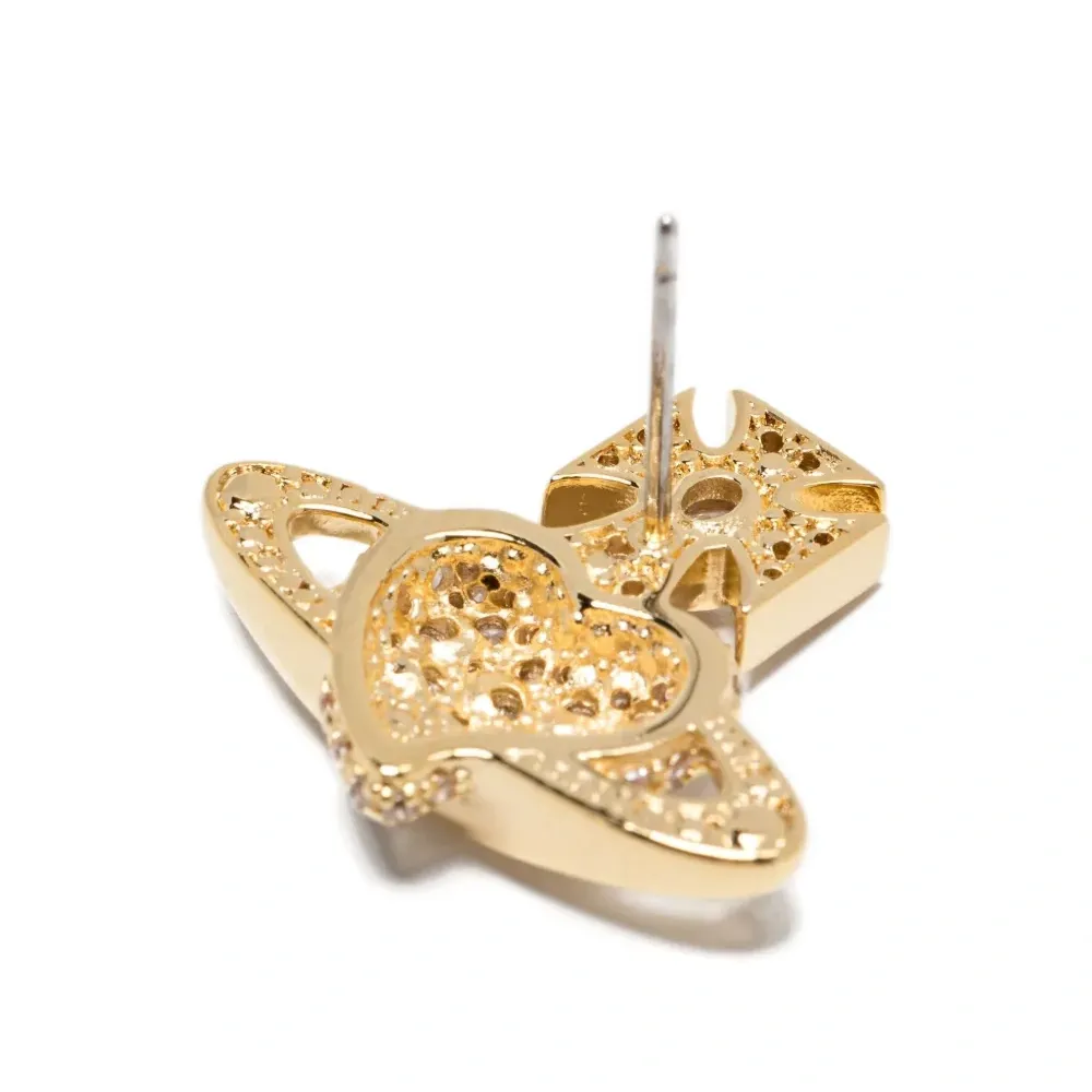 Серьги Agnatha, украшенные кристаллами Серьги Agnatha, украшенные кристаллами