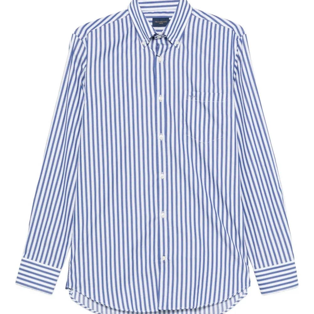 Полосатая рубашка