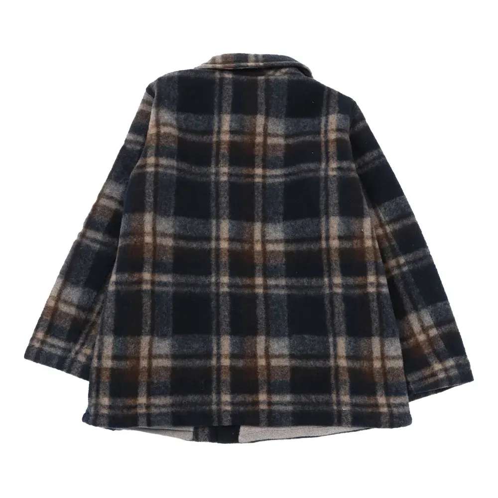 Клетчатое пальто с застежкой тогл