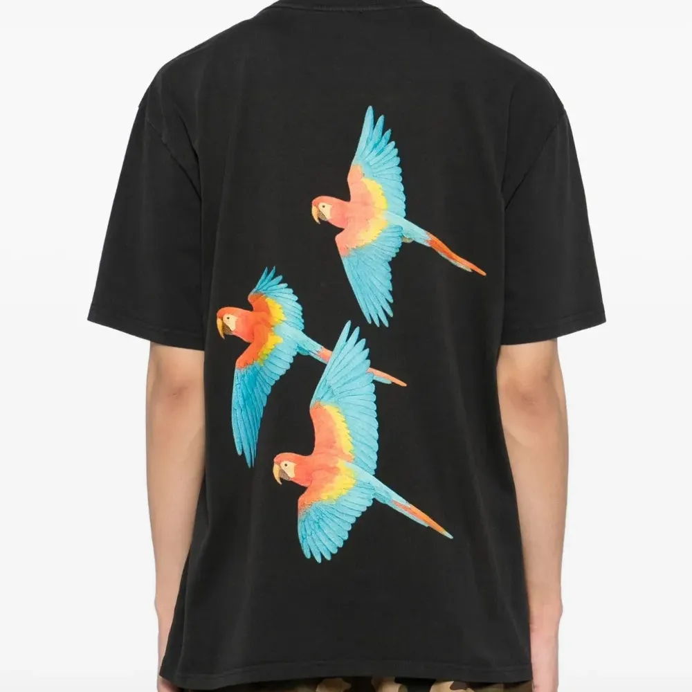 Футболка с графическим принтом