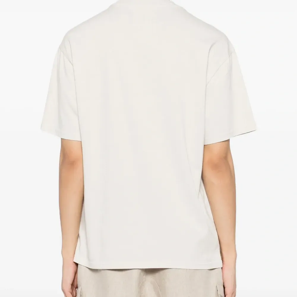 Футболка с графическим принтом