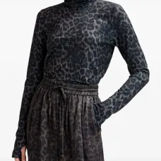 Футболка Isperenza с леопардовым принтом Футболка Isperenza с леопардовым принтом