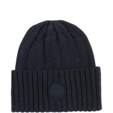 Шапка-бини с нашивкой-логотипом