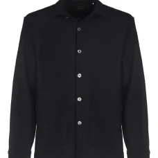 Рубашка с карманом на пуговице