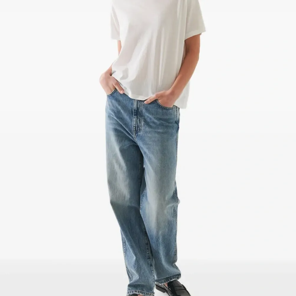 Футболка с короткими рукавами в стиле бойфренд