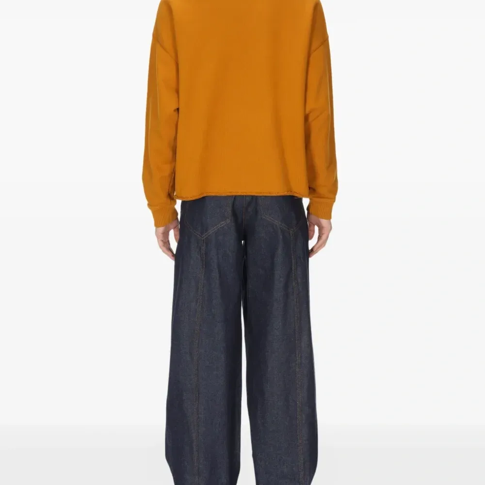 Толстовка с необработанными краями