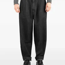 Джинсы со складками