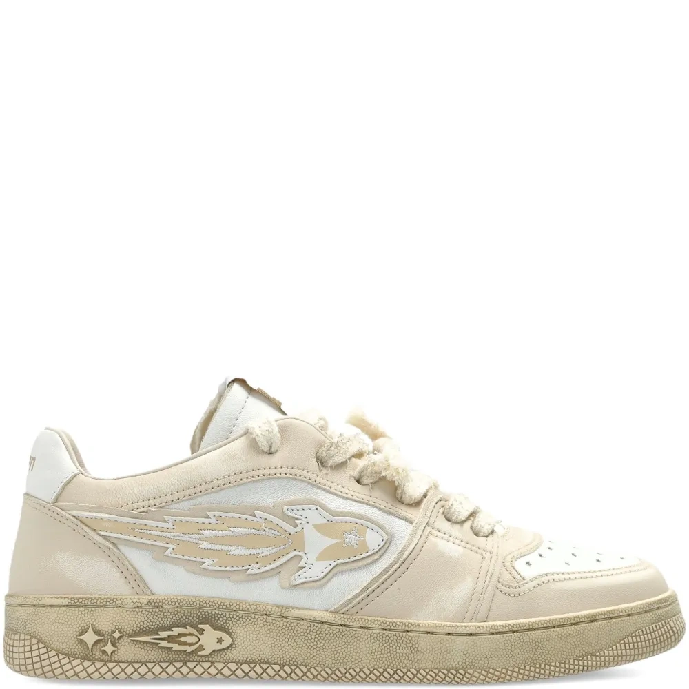 Кроссовки с логотипом