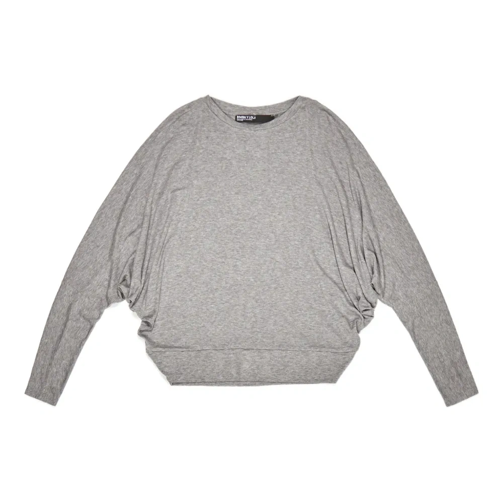 Футболка с вырезом-лодочкой и длинными рукавами