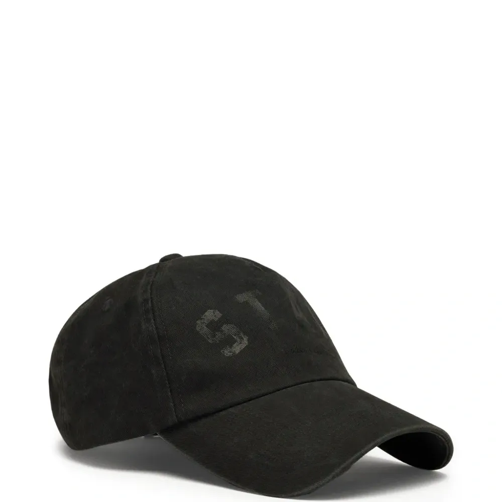 Бейсболка с логотипом Бейсболка с логотипом