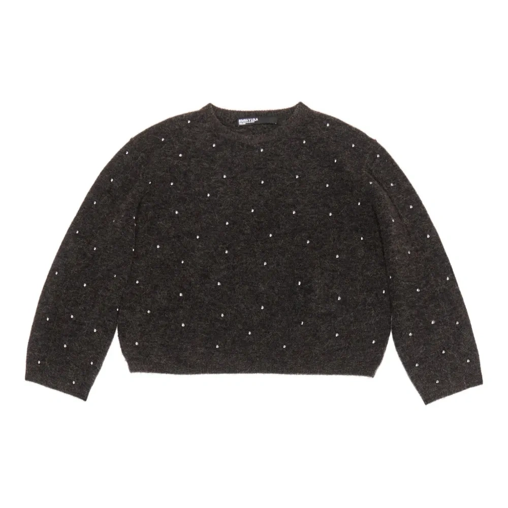 Свитер с круглым вырезом и заклепками