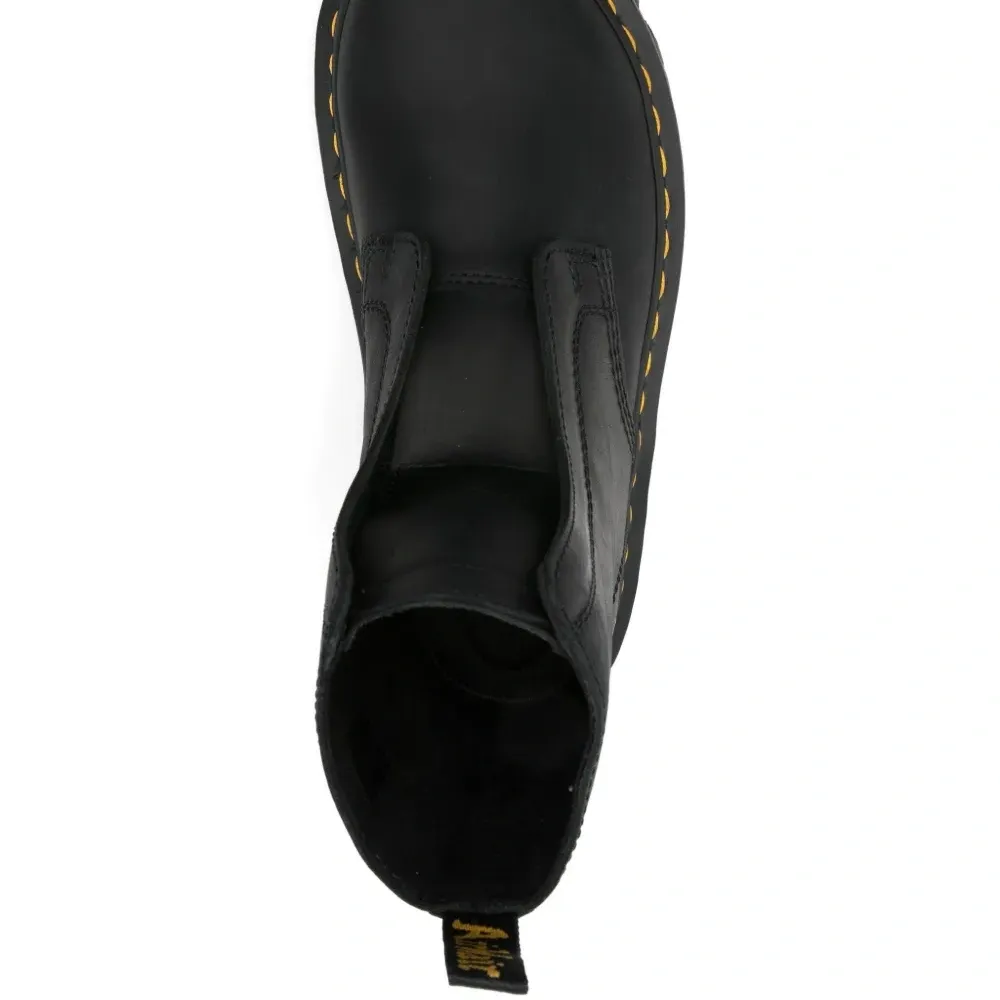 Кожаные ботинки без шнуровки, надевающиеся без застёжек Кожаные ботинки без шнуровки, надевающиеся без застёжек