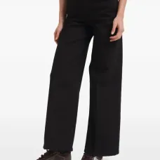 Джинсы с петлями для ремня Джинсы с петлями для ремня