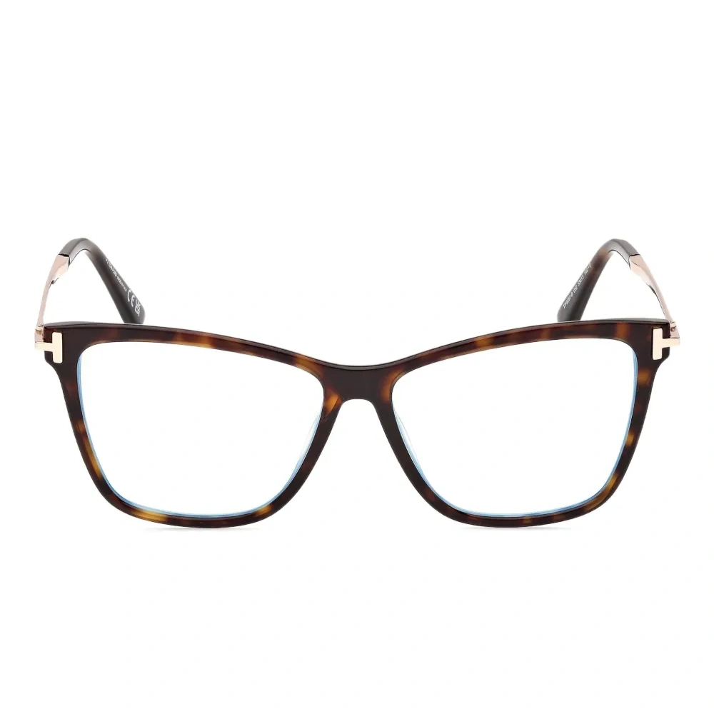 Очки в форме «кошачий глаз»