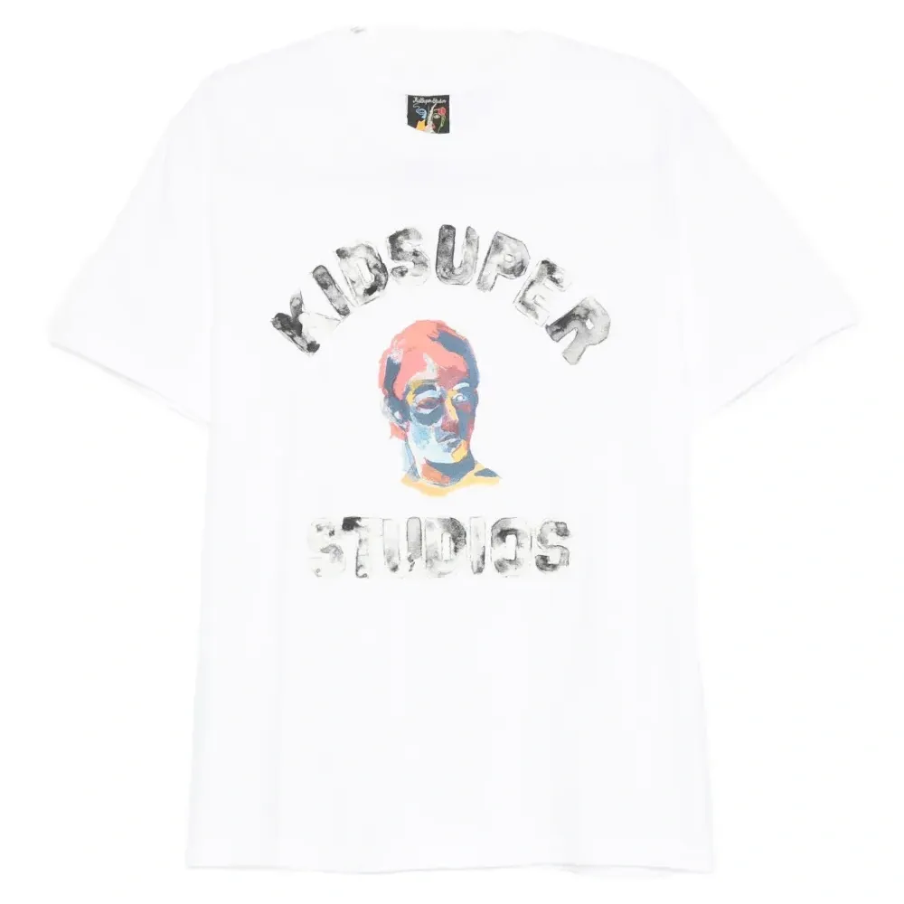 Футболка с графичным принтом Футболка с графичным принтом