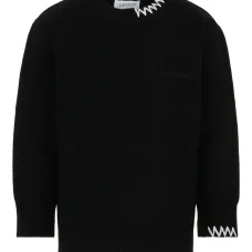 Вышитый свитер Вышитый свитер