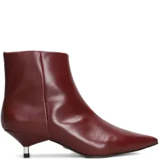 Ботильоны на каблуке 40 мм с заострённым носком