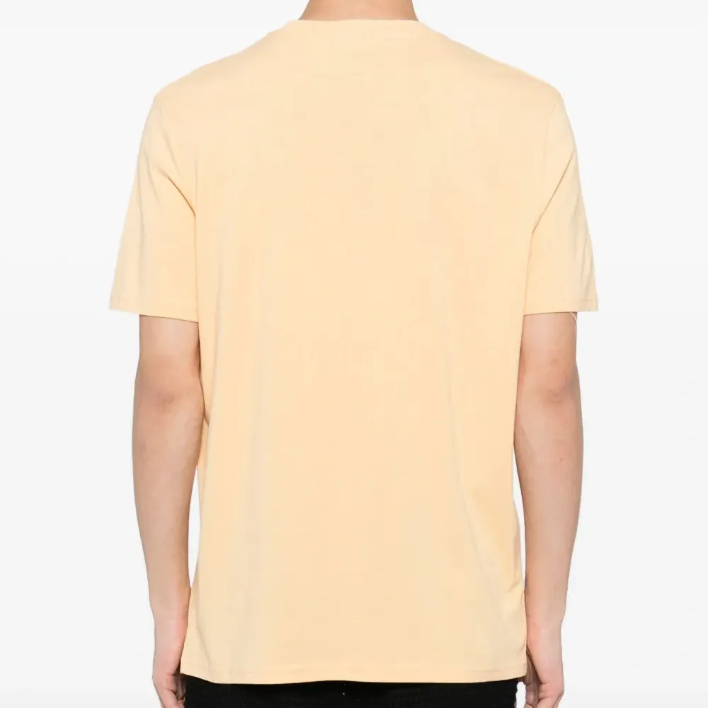 Футболка с логотипом